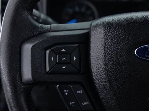 Used 2016 Ford F150 XLT w/ Equipment Group 302A Luxury image 32