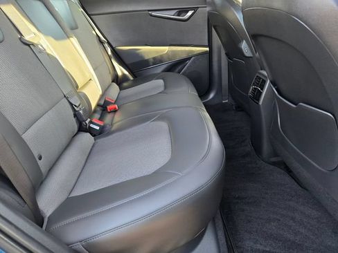 Used 2023 Kia Niro Wind FWD image 14