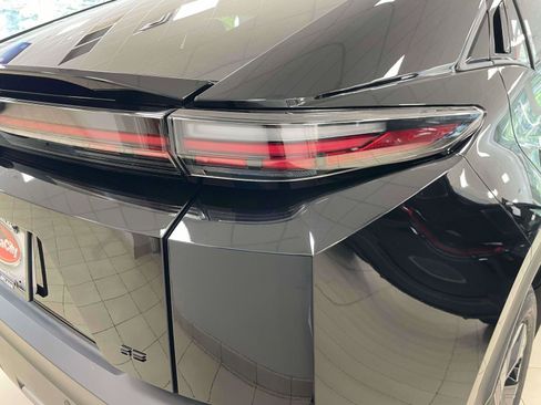 New 2026 Toyota C-HR AWD/4WD image 8