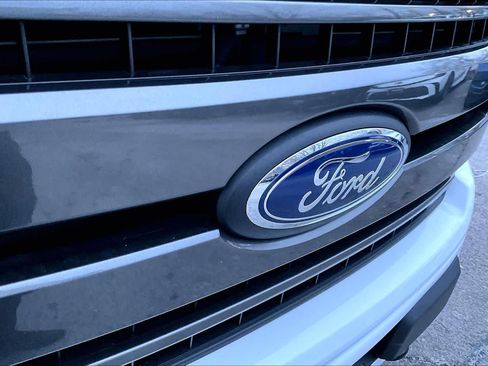 Used 2018 Ford F150 XLT w/ Equipment Group 302A Luxury image 27