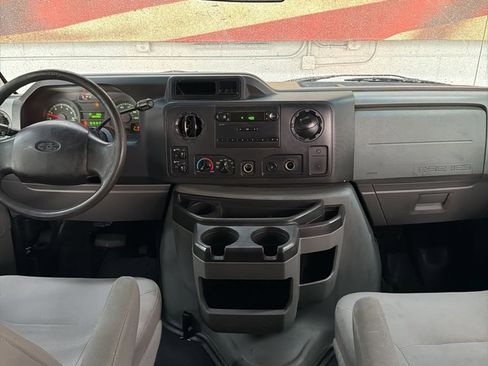 Used 2011 Ford E-350 and Econoline 350 XL w/ PWR Windows & Locks Group image 31