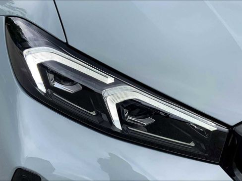 Used 2026 BMW 330i xDrive Sedan w/ M Sport Package image 13