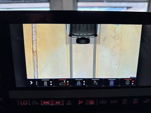 New 2025 GMC Hummer EV 3X AWD/4WD image 40