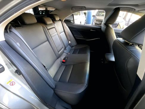 Used 2018 Lexus IS 300 w/ Accessory Package image 20