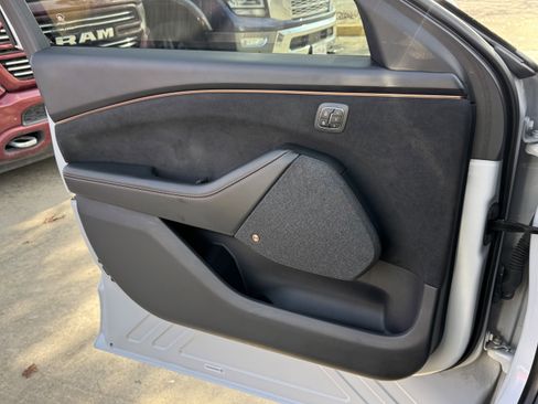 Certified 2023 Ford Mustang Mach-E GT image 24