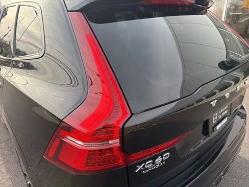 Certified 2025 Volvo XC60 B5 Plus image 10