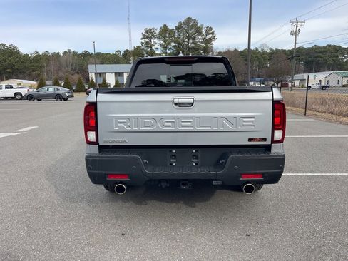 Certified 2024 Honda Ridgeline TrailSport image 10