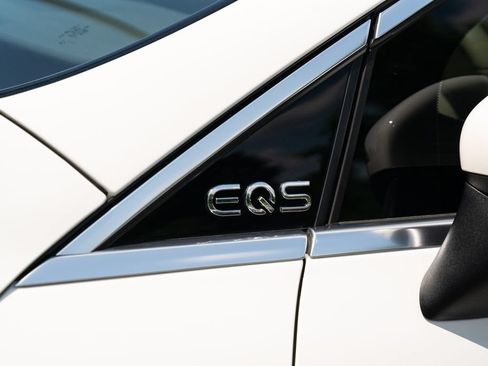 Used 2023 Mercedes-Benz EQS 450+ SUV image 25