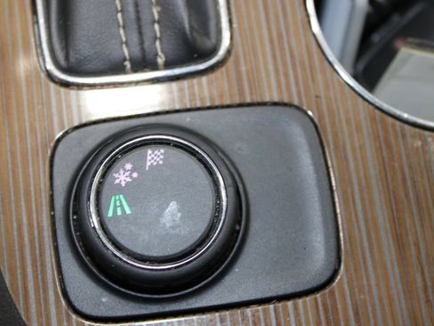 Used 2019 GMC Acadia SLE FWD image 45