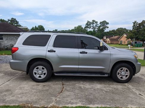 Used 2008 Toyota Sequoia Limited w/ Cold Area Pkg AWD/4WD image 7