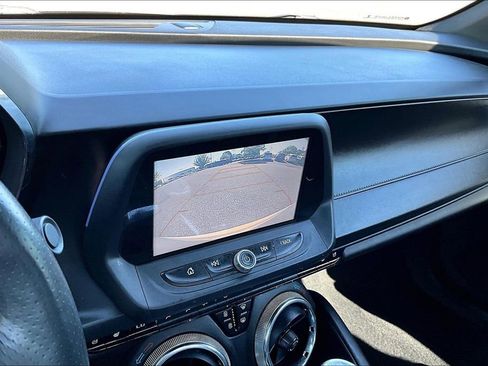 Used 2018 Chevrolet Camaro SS w/ Redline Edition RWD image 11