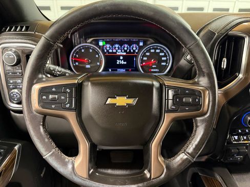 Used 2020 Chevrolet Silverado 2500 High Country AWD/4WD image 15