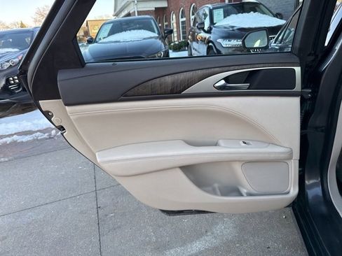 Used 2018 Lincoln MKZ Select w/ Select Plus Package image 42