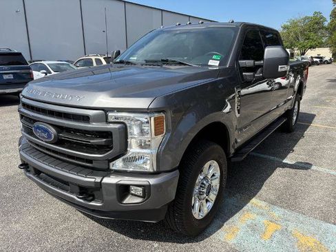 Certified 2022 Ford F250 Lariat w/ Lariat Ultimate Package AWD/4WD image 1