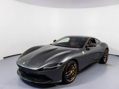Certified 2024 Ferrari Roma image 10