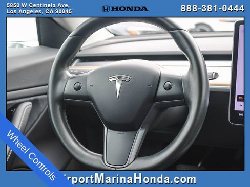 Used 2018 Tesla Model 3 Long Range RWD image 8