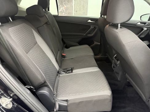 Used 2020 Volkswagen Tiguan S FWD image 33