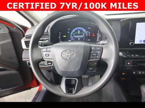 Used 2025 Toyota Camry LE image 20