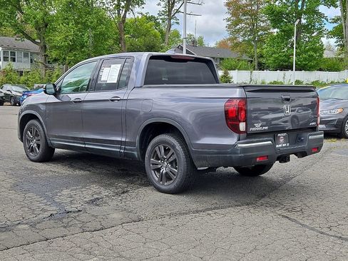 Used 2020 Honda Ridgeline Sport image 7