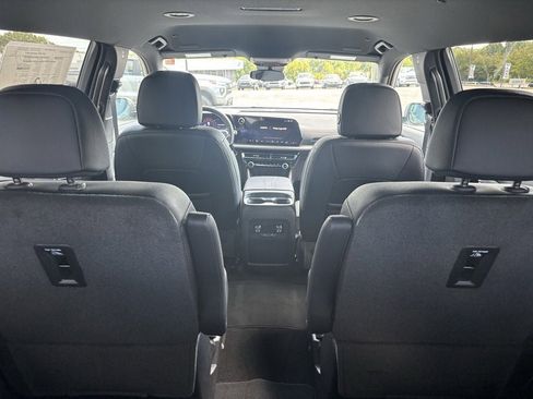 New 2026 Chevrolet Traverse LT image 11
