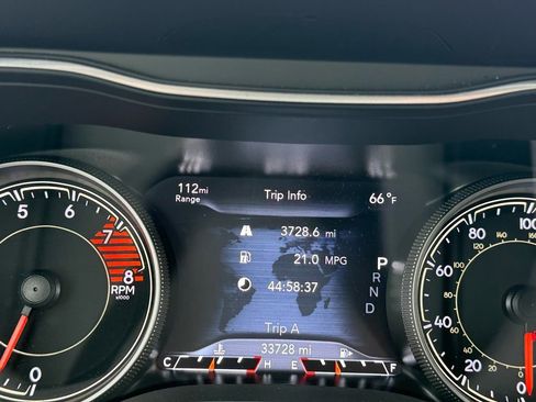 Used 2021 Jeep Cherokee Latitude Lux 80th Anniv w/ Quick Order Package 26U 80TH image 16