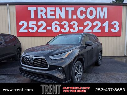 Used 2021 Toyota Highlander XLE