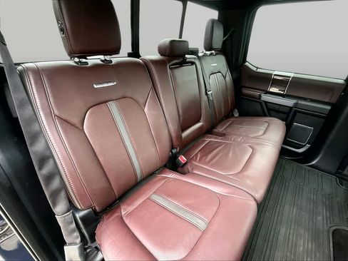 Used 2016 Ford F150 Platinum w/ Equipment Group 701A Luxury AWD/4WD image 20