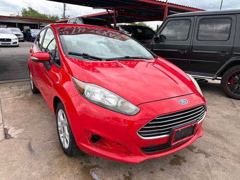 Used 2015 Ford Fiesta SE FWD image 14