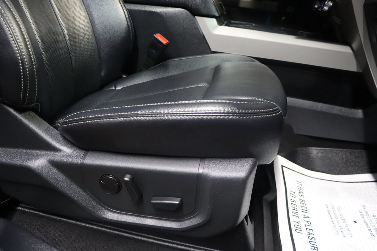 Used 2022 Ford F250 Lariat w/ Black Appearance Package AWD/4WD image 86