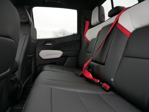 New 2026 GMC Canyon AT4X image 5