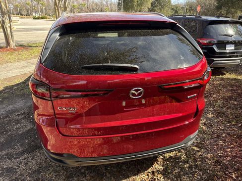 Used 2024 MAZDA CX-90 3.3 Turbo w/ Preferred Package image 5