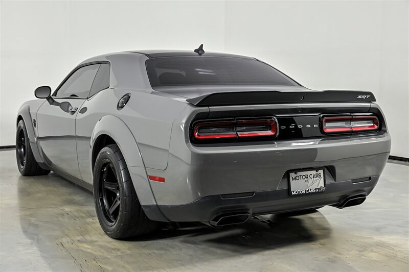 Used 2018 Dodge Challenger SRT Demon RWD image 7