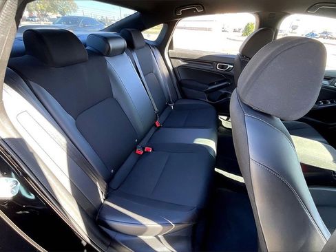 Used 2023 Honda Civic Sport image 29