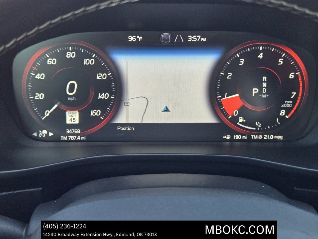 Used 2021 Volvo XC40 T5 R-Design w/ Advanced Package AWD/4WD image 13