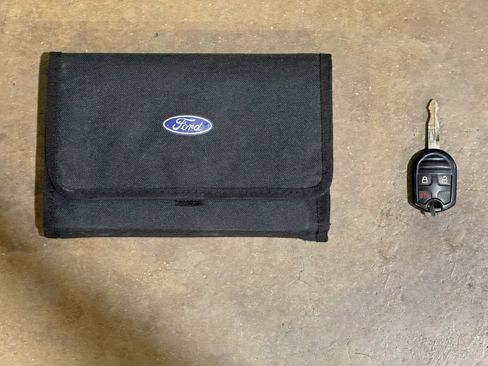 Used 2016 Ford F250 XLT w/ XLT Value Package image 29