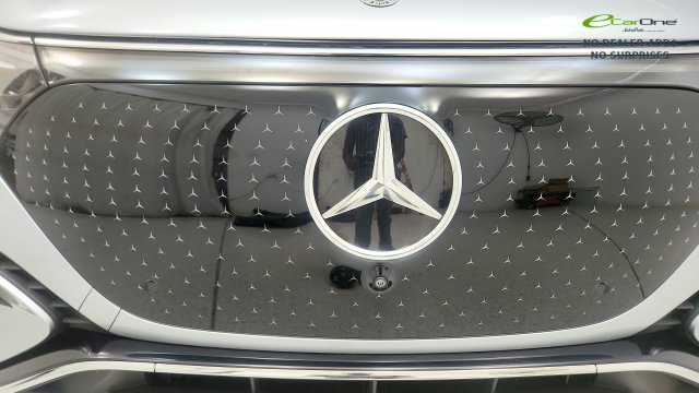 Used 2023 Mercedes-Benz EQS 580 4MATIC SUV image 23