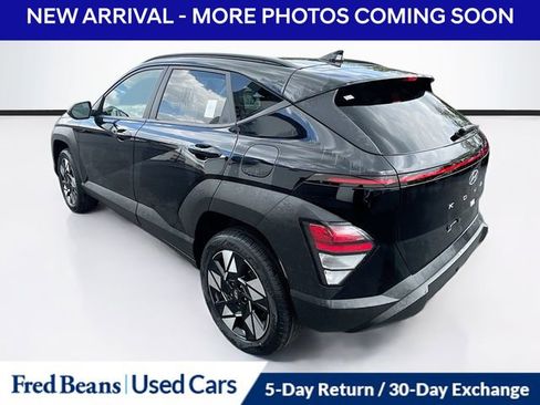 Used 2024 Hyundai Kona SEL image 6