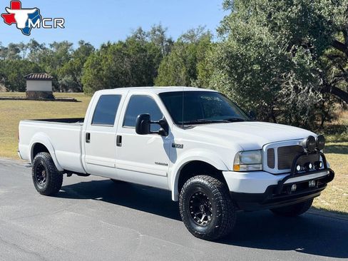 Used 2002 Ford F350 XLT image 3