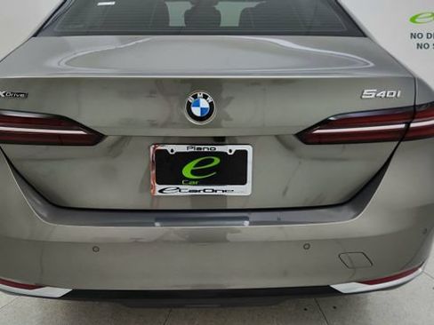 Used 2026 BMW 540i xDrive AWD/4WD image 12