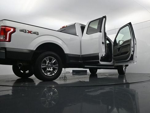 Used 2016 Ford F150 XLT w/ Equipment Group 302A Luxury AWD/4WD image 39