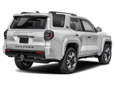 Used 2025 Toyota 4Runner TRD Sport image 2
