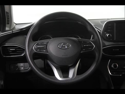 Used 2019 Hyundai Santa Fe SE AWD/4WD image 7