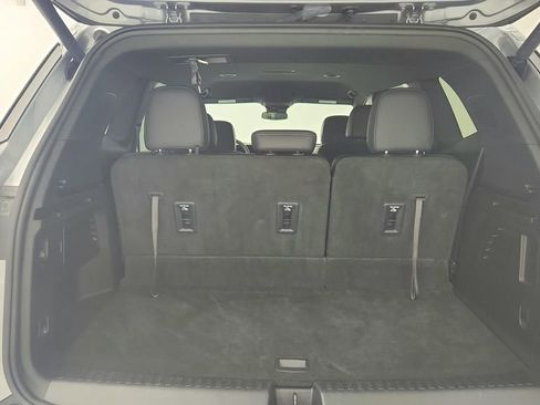 Certified 2025 Buick Enclave Preferred image 28