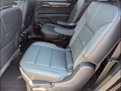 Used 2024 GMC Acadia AT4 w/ LPO, Floor Liner Package image 9