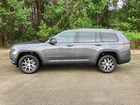 Used 2024 Jeep Grand Cherokee L Limited w/ Luxury Tech Group II AWD/4WD image 6