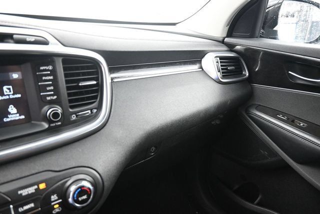 Used 2018 Kia Sorento EX AWD/4WD image 27