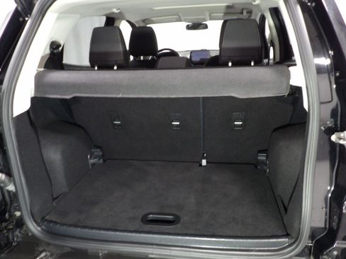 Used 2020 Ford EcoSport SE image 8