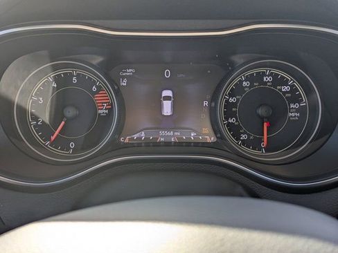 Used 2023 Jeep Cherokee Altitude Lux image 24