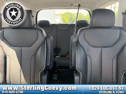 Used 2025 Hyundai Palisade SEL AWD/4WD image 13