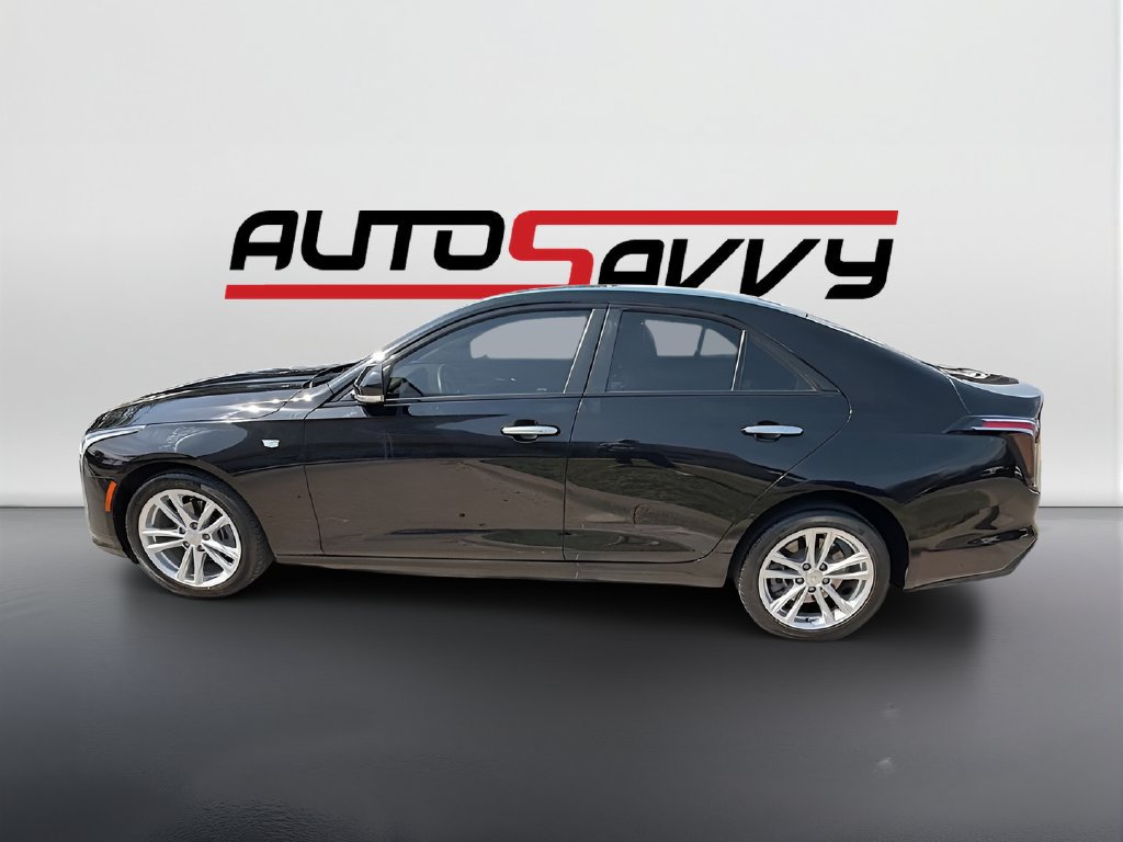 Used 2025 Cadillac CT4 Luxury RWD image 4